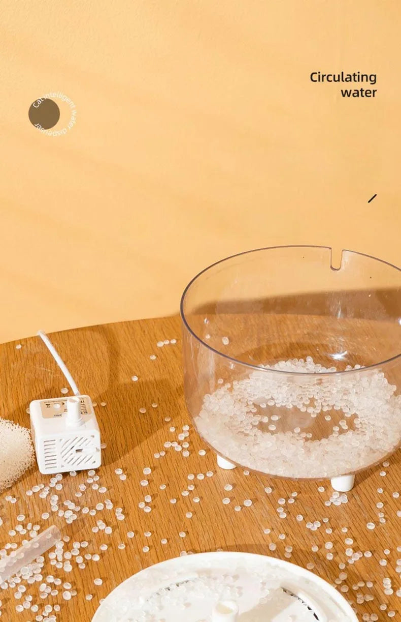 Snoutik USB Pet Water Fountain (1L)