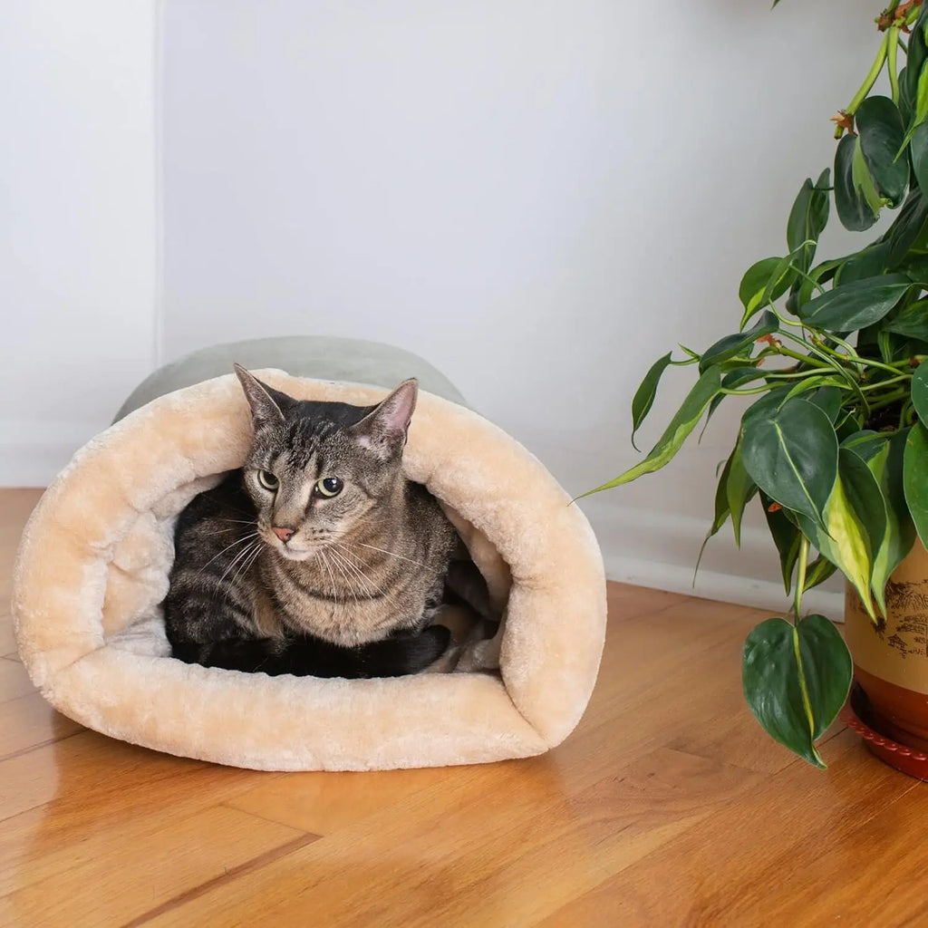 Snoutik Winter Cat Sleeping Bag