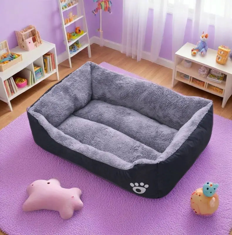 Snoutik Black Plush Dog Bed