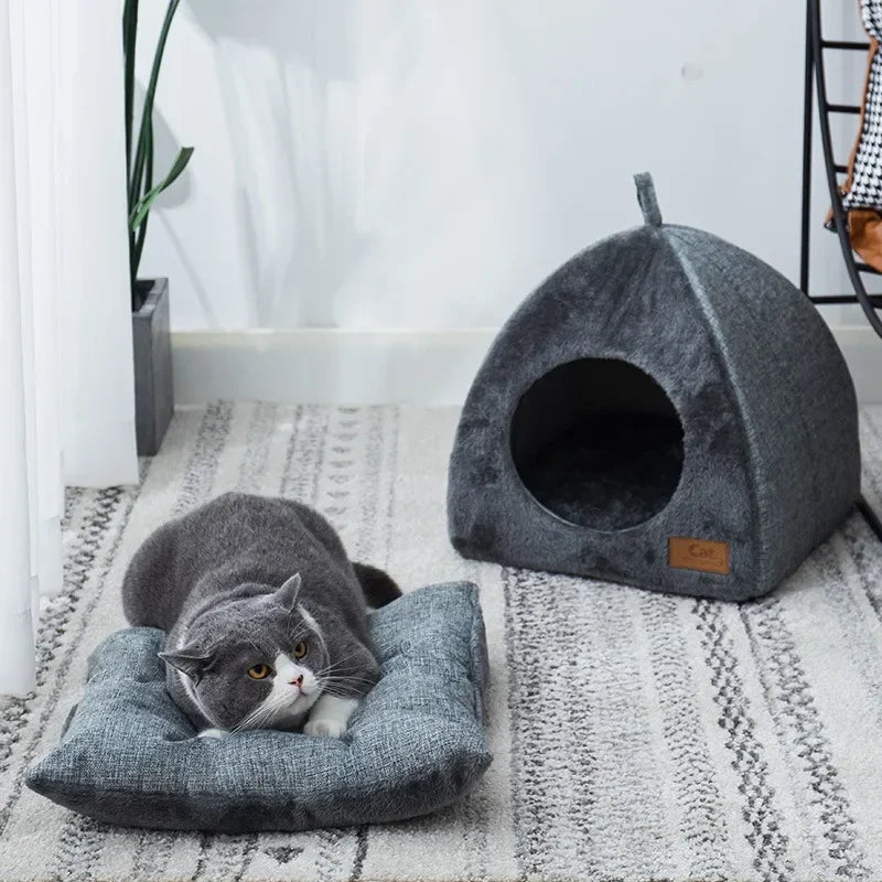 Snoutik TriNest Cat House