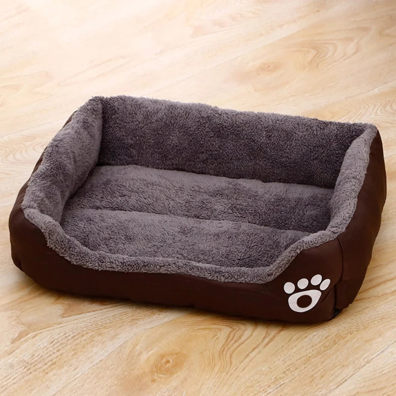 Black plush bite‑resistant dog bed mat with non‑slip bottom, cozy and durable for dogs of all sizes.
